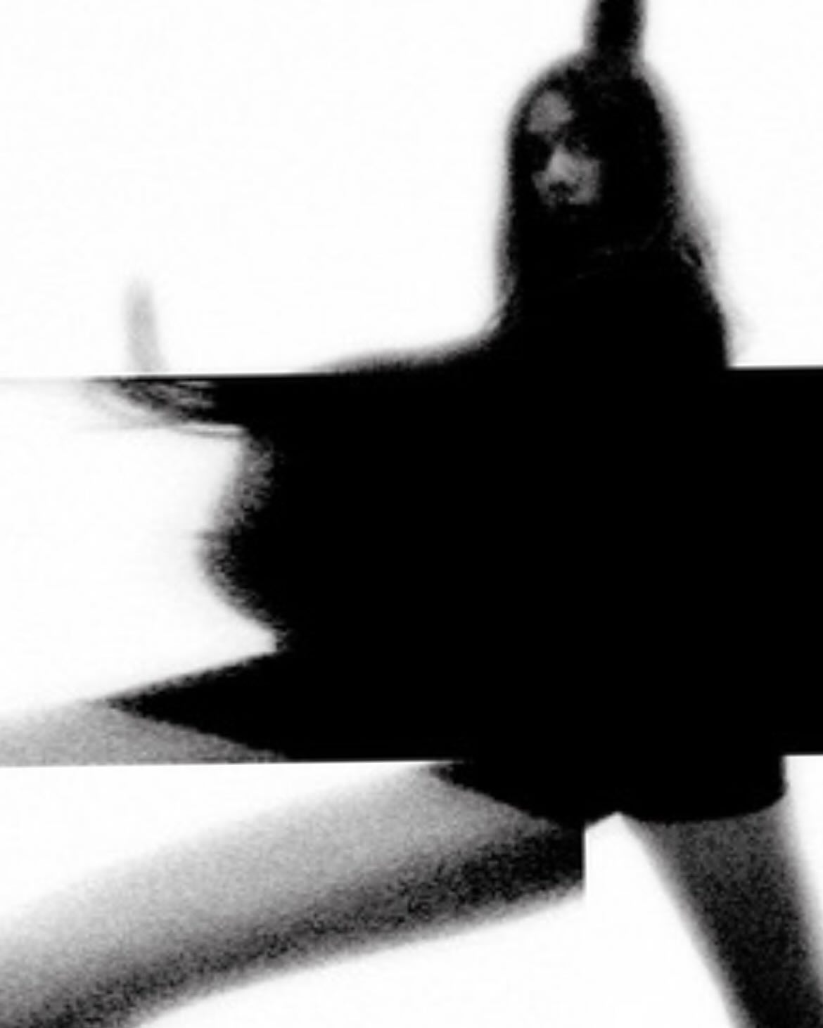 Dance series frame dance_04