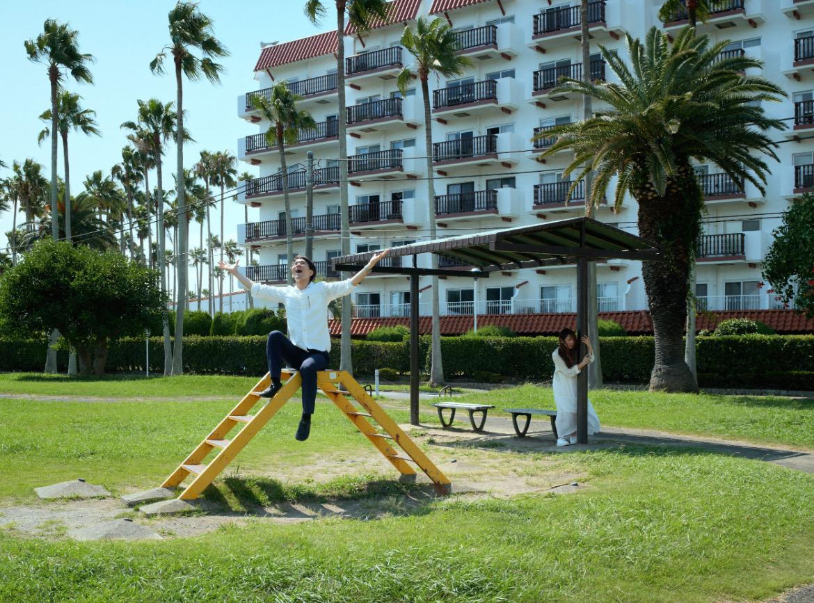 Reflection moment photo 19